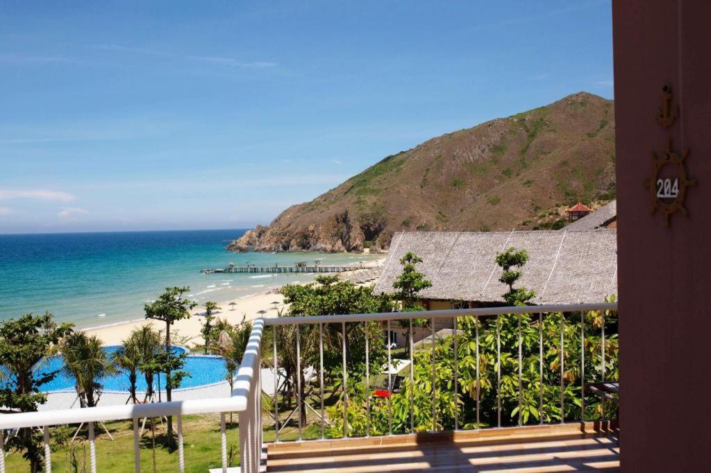 Kyco Peninsula Quy Nhon Resort Екстер'єр фото